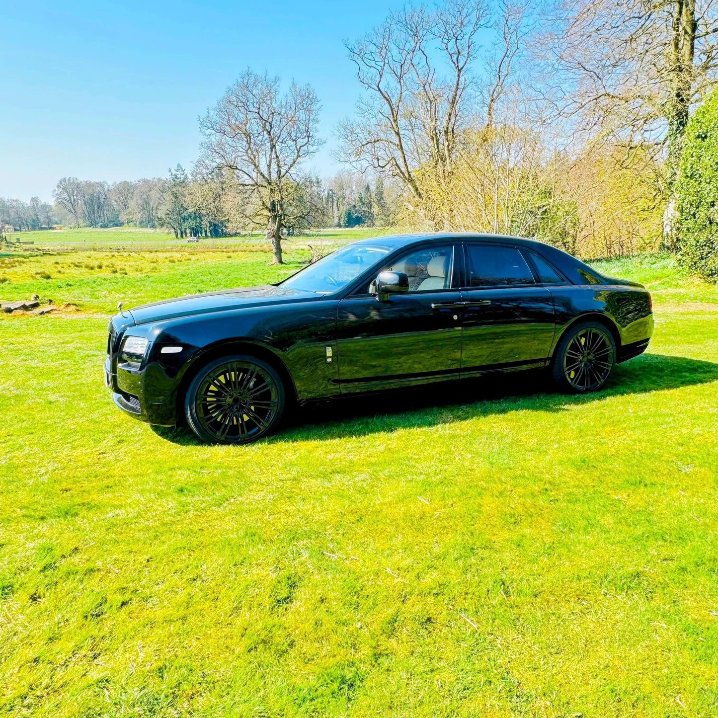 Wedding Cars NI and Belfast | Rolls-Royce Wedding Car Hire in Belfast & NI